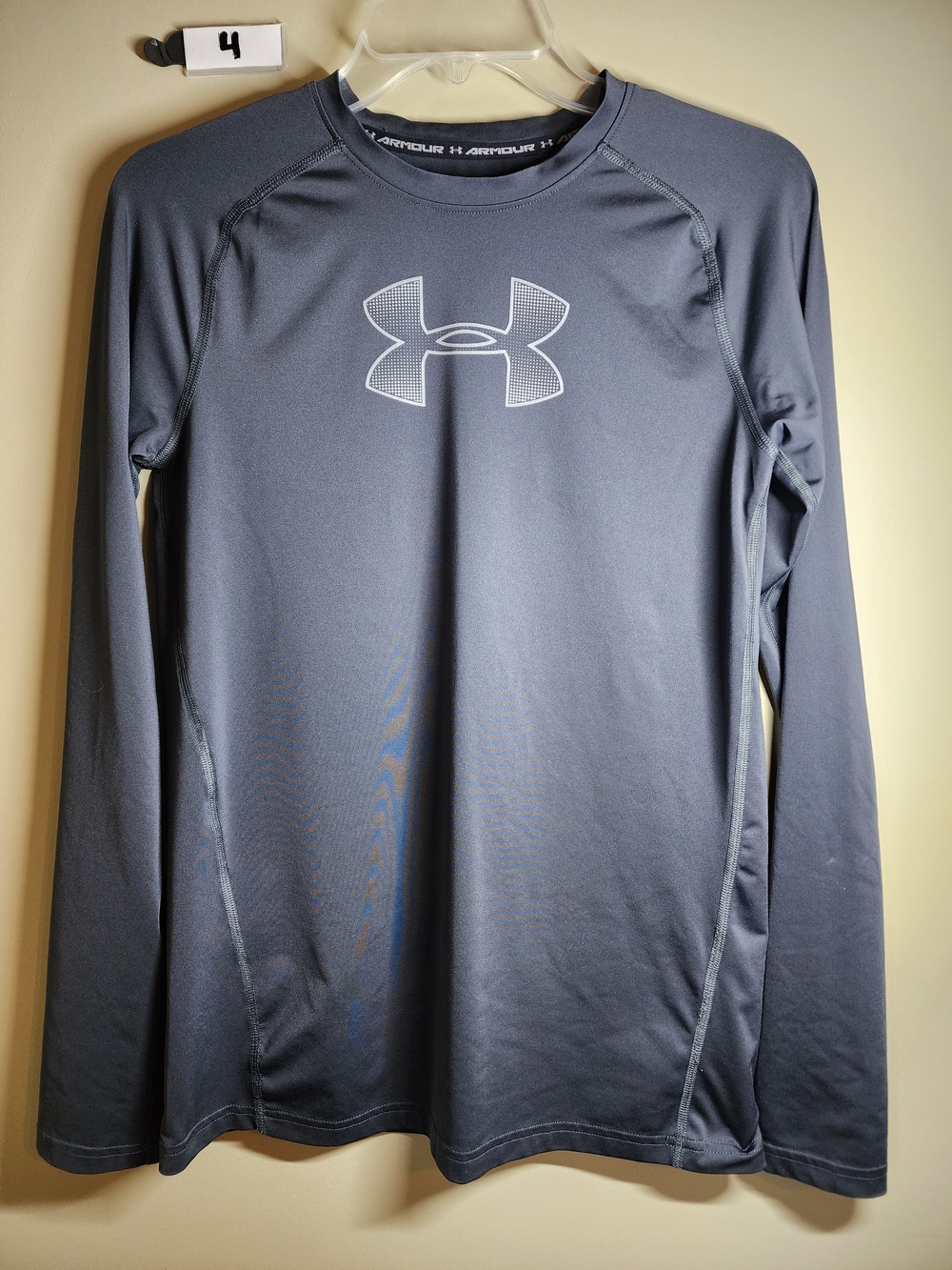 Under Armour Boys YXL Long Sleeve Tech Tee - Charcoal Gray with White Logo
